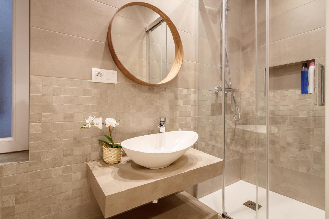 Paseo Del Arenal En El Casco Viejo Apartman Bilbao Kültér fotó