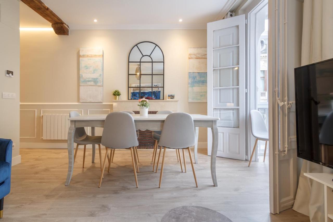 Paseo Del Arenal En El Casco Viejo Apartman Bilbao Kültér fotó
