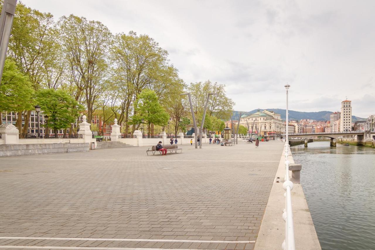 Paseo Del Arenal En El Casco Viejo Apartman Bilbao Kültér fotó
