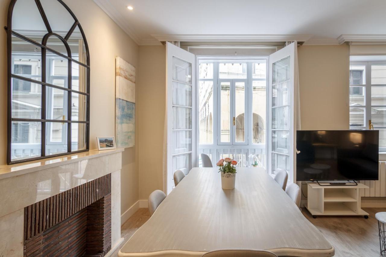 Paseo Del Arenal En El Casco Viejo Apartman Bilbao Kültér fotó