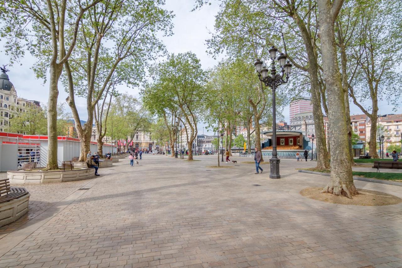 Paseo Del Arenal En El Casco Viejo Apartman Bilbao Kültér fotó
